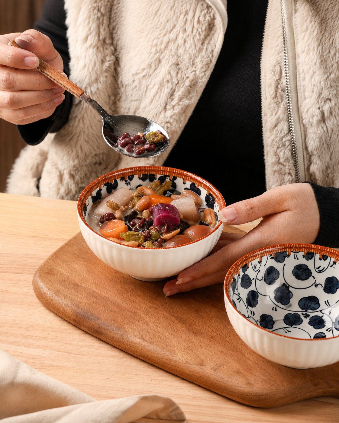 Elegant Floral Ceramic Bowls (4-Piece Set) – 250ml Cute Patterned Rice, Soup, &amp; Dessert Bowls